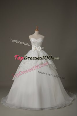 Super Sleeveless Beading and Lace and Bowknot Lace Up Wedding Gowns with White Brush Train
