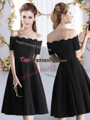 Captivating Black A-line Satin Off The Shoulder Short Sleeves Ruching Knee Length Zipper Vestidos de Damas