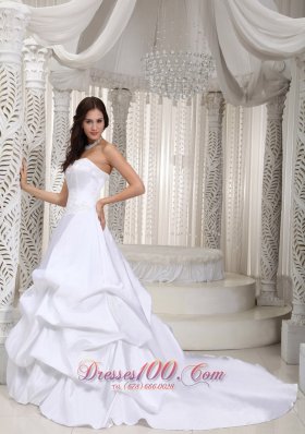 Classical A-line Strapless Court Train Taffeta Appliques Wedding Dress - Top Selling