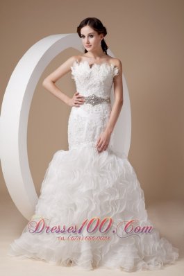Beautiful Mermaid Strapless Wedding Dress Organza Beading and Appliques Court Train