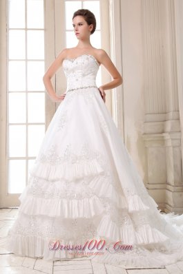 Beautiful A-line Sweetheart Court Train Taffeta Beading and Appliques Wedding Dress