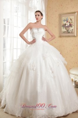 Beautiful A-line Strapless Chapel Tian Satin and Organza Appliques With Beading Wedding Dress