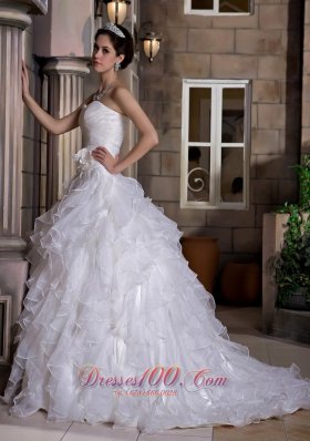 Romantic A-line Sweetheart Wedding Dress Court Train Taffeta and Organza Ruffles Hand Made Flowers