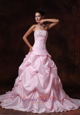 Pick-ups Pink Strapless A-Line Chapel Train Taffeta Customize 2013 New Styles Wedding Dress