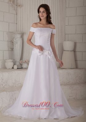 Cheap A-line / Princess Off The Shoulder Court Train Organza Wedding Dress