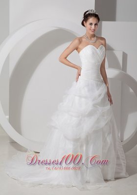 Modest A-line Sweetheart Wedding Dress Organza Ruch Brush Train