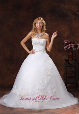 Appliques and Beading Decorate Bodice Ball Gown Wedding Dress For 2013 Strapless Chapel Train