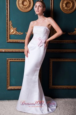 Modest Column Strapless Brush Train Taffeta Appliques Wedding Dress