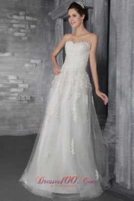 Beautiful Empire Sweetheart Sweep / Brush Train Tulle Lace Wedding Dress