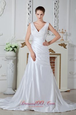 Unique Mermaid V-neck Court Train Satin Appliques Wedding Dress