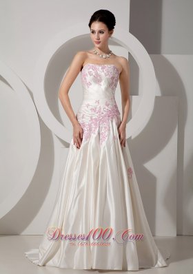 Classical Wedding Dress A-line Strapless Appliques Court Train Satin