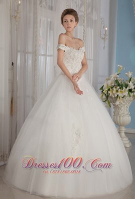Fashionable Ball Gown Off The Shoulder Floor-length Tulle Beading Wedding Dress