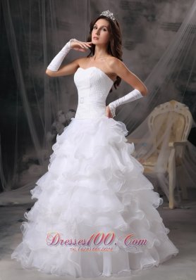 Fashionable A-Line / Princess Sweetheart Wedding Dress Organza Ruffles Floor-length