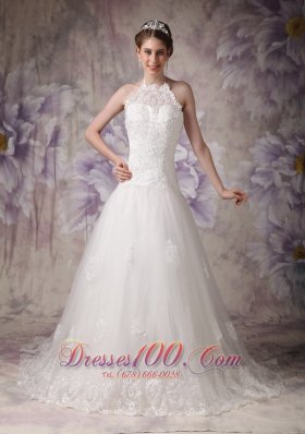 Chic A-line / Princess Wedding Dress Halter Tulle Beading Chapel Train