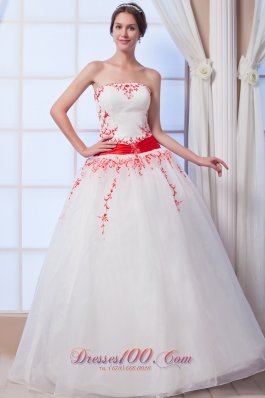 New Arrival A-line Strapless Floor-length Organza Appliques Wedding Dress