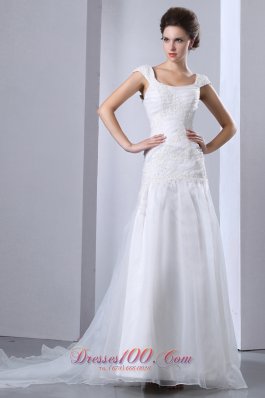 Romantic A-line Square Appliques Wedding Dress Chapel Train Taffeta and Organza