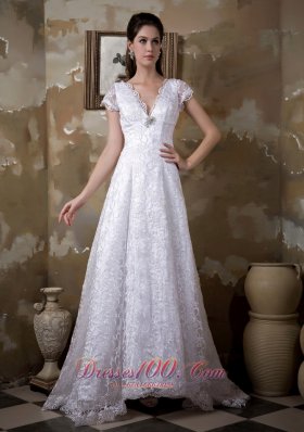 Luxurious A-line V-neck Brush Train Satin and Lace Wedding Dress