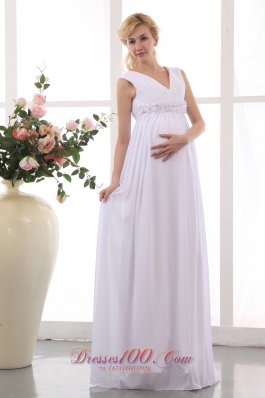 Beautiful Empire V-neck Maternity Wedding Dress Chiffon Hand Made Flowers Floor-length