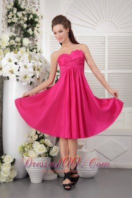2013 Discount Empire Strapless Knee-length Taffeta Rush Hot Pink Bridesmaid Dress
