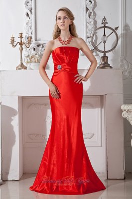 Red Column Strapless Floor-length Ruch and Beading Taffeta Prom Dress