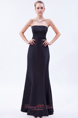 Navy Blue Column Strapless Floor-length Satin Ruch Bridesmaid Dress