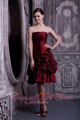 Pretty Burgundy A-line Strapless Prom / Homecoming Dress Taffeta Pick-ups Knee-length