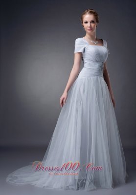 Discount Modest Gray A-line Square Mother Of The Bride Dress Brush Train Tulle Appliques