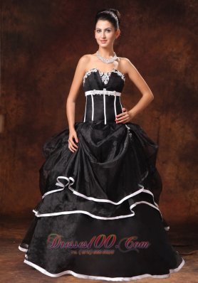 Clearence Black Organza A-line Strapless Appliques New Style 2013 Prom Gowns In Daphne Alabama