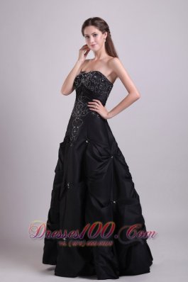 Plus Size Black Empire Strapless Floor-length Taffeta Beading Prom Dress