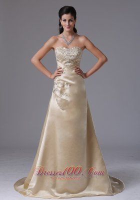 Designer Branford Connecticut City Champagne A-line Appliques Decorate Stylish Prom Dress With Saitn