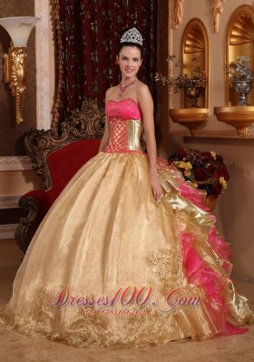 New Popular Champagne Quinceanera Dress Strapless Organza Embroidery Ball Gown