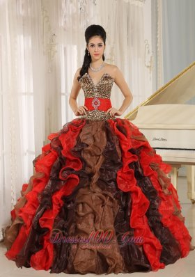 New Wholesale Multi-color 2013 Quinceanera Dress V-neck Ruffles With Leopard and Beading In Resistencia