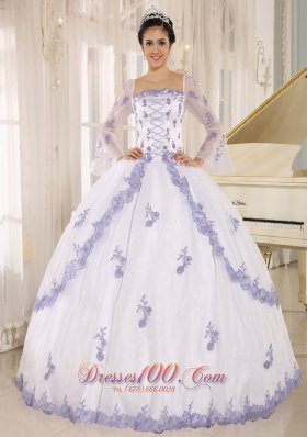 Lilac Embroidery Decorate On White Organza Square Neckline Quinceanera Dress In Quillacollo Pretty