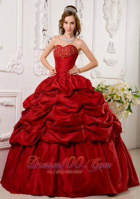 Cheap Elegant Red Quinceanera Dress Sweetheart Tafftea Appliques Ball Gown