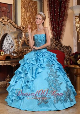 Gorgeous Aqua Blue Quinceanera Dress Strapless Taffeta Appliques Ball Gown  for Sweet 16