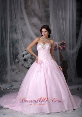 Fashionbale A-line Sweetheart Chapel Train Taffeta and Organza Appliques Hand Made Flowers Wedding Dress