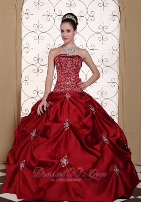 Embroidery in Wine Red Taffeta Pick-ups Strapless Modest Quinceanera Dress in New York