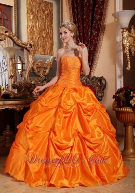 Puffy Gorgeous Orange Red Quinceanera Dress Strapless Taffeta Beading Ball Gown