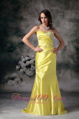 Best Exquisite Yellow Column Sweetheart Evening Dress Taffeta Beading Brush Train