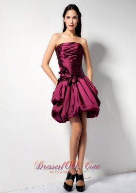 Customize Burgundy A-line Strapless Hand Made Flower Bridesmaid Dress Mini-length Taffeta