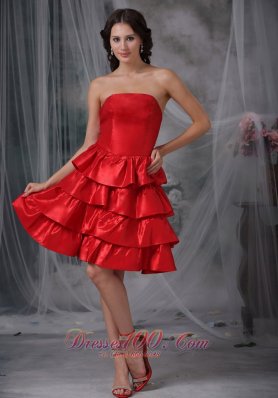 Red A-line Strapless Knee-length Ruffled Layers Taffeta Homecoming Dress