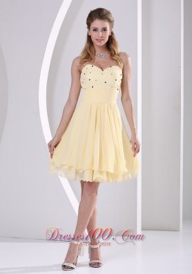 Beige Chiffon Sweetheart Beaded Knee-length Homecoming / Cocktail Dress For Custom Made