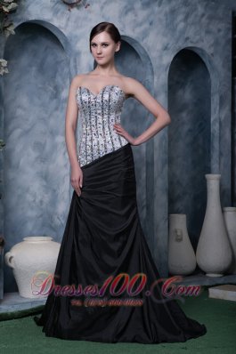 Celebrity Evening Dress A-line Sweetheart Elastic Woven Satin Beading Brush Train