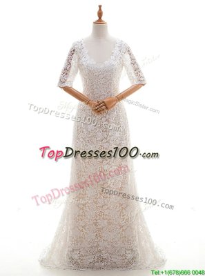 Half Sleeves Brush Train Lace Clasp Handle Wedding Dresses