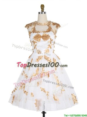 Scoop Lace Knee Length A-line Sleeveless White Cocktail Dresses Zipper