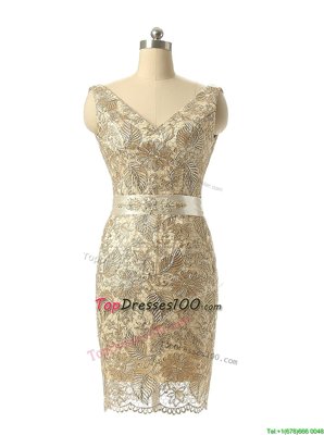 Champagne Column/Sheath V-neck Sleeveless Lace Mini Length Zipper Beading and Lace Casual Dresses