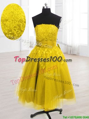 Yellow Sleeveless Embroidery Knee Length Cocktail Dresses