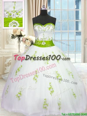 Beauteous White Ball Gowns Tulle Sweetheart Sleeveless Appliques and Belt Floor Length Lace Up Sweet 16 Quinceanera Dress