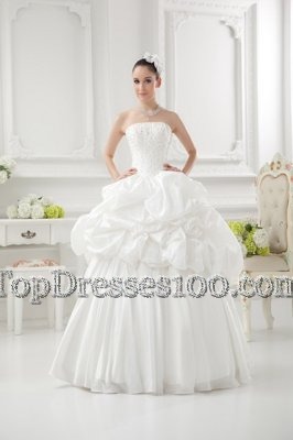 Low Price Sleeveless Taffeta Floor Length Lace Up Wedding Gown in White for with Beading and Pick Ups