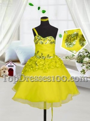 Most Popular Sleeveless Organza Mini Length Lace Up Toddler Flower Girl Dress in Yellow for with Beading and Appliques and Hand Made Flower